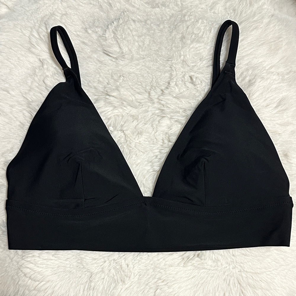 Aerie Black Triangle Bikini Top (size L)